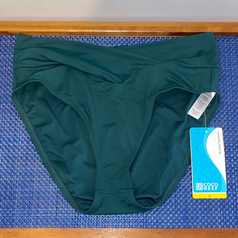 NWT Coco Reef bikini bottom, jasper greem, sz. M.
